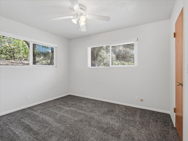 49020 Manzanita Road, Oakhurst, CA 93644