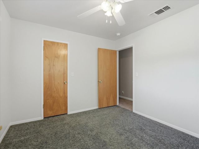 49020 Manzanita Road, Oakhurst, CA 93644