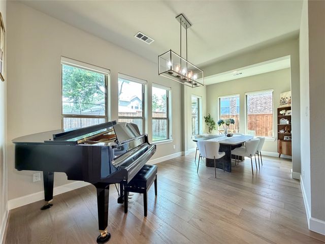 2912 Deerhurst Drive, Highland Village, TX 75077