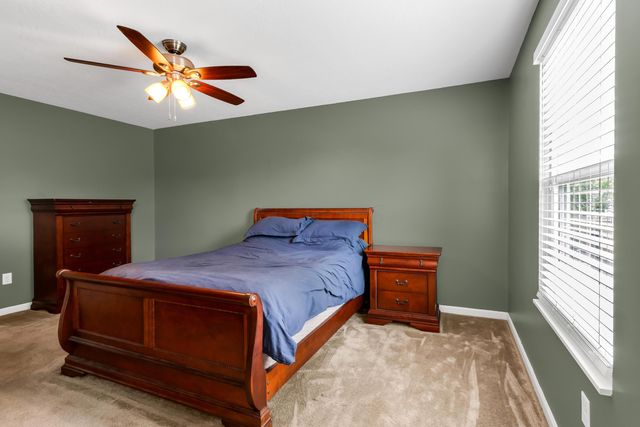 1938 Spring Cove Drive, Grove City, OH 43123