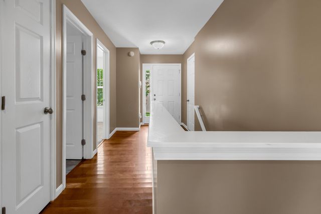 1938 Spring Cove Drive, Grove City, OH 43123