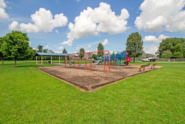 1938 Spring Cove Drive, Grove City, OH 43123
