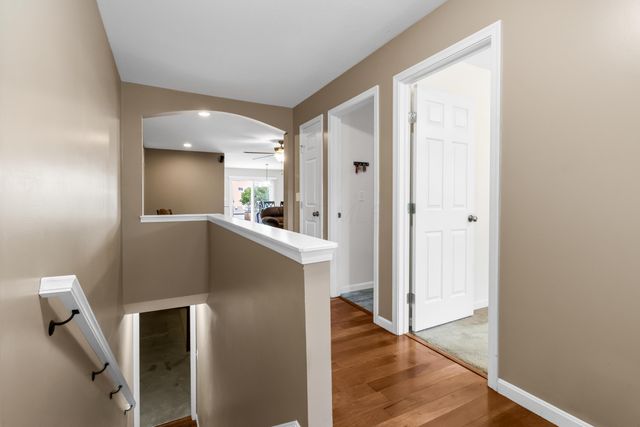 1938 Spring Cove Drive, Grove City, OH 43123