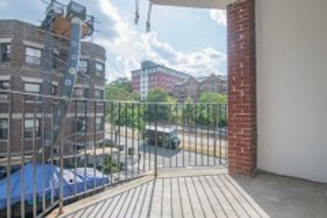 43 Boulevard Terrace 2, Boston, MA 02135