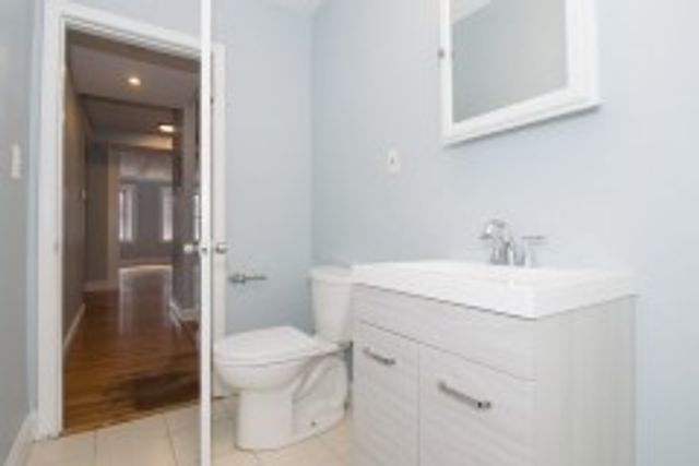 43 Boulevard Terrace 2, Boston, MA 02135