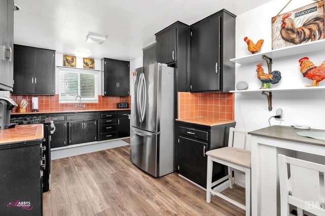 3007 Bucknell Street, Bakersfield, CA 93305