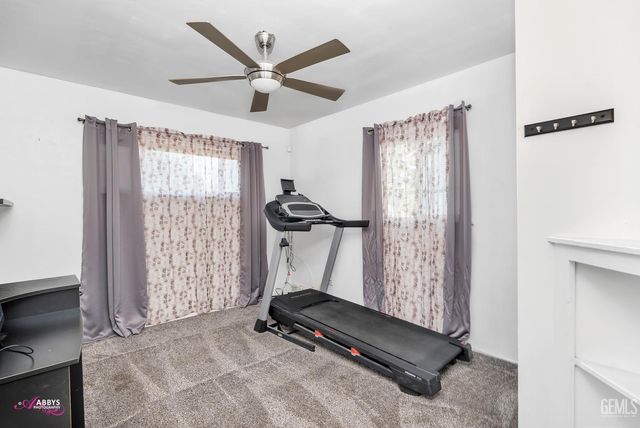 3007 Bucknell Street, Bakersfield, CA 93305