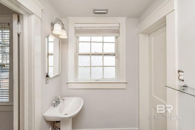 1602 Government Street 1A, Mobile, AL 36604