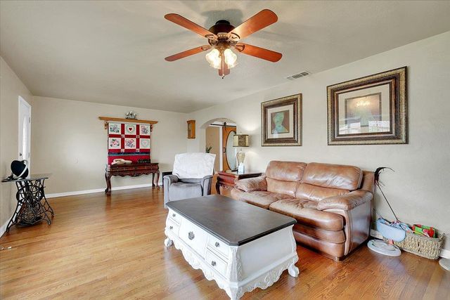 64 Michigan St, Yuba City, CA 95991