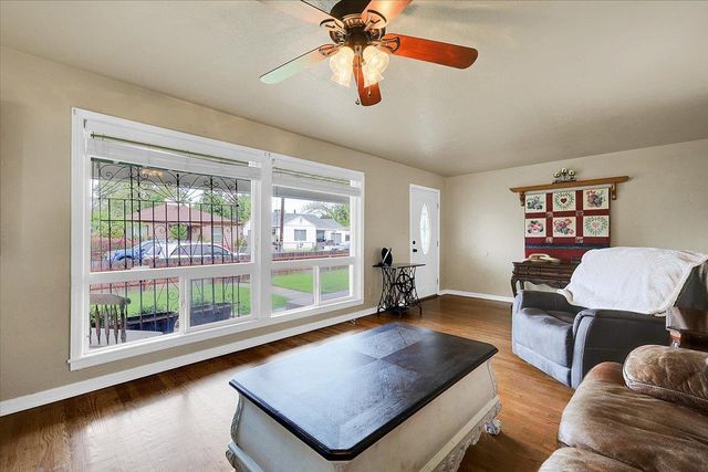 64 Michigan St, Yuba City, CA 95991