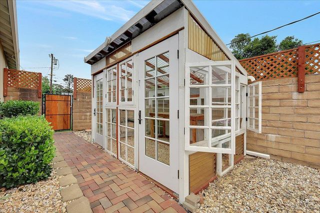 64 Michigan St, Yuba City, CA 95991