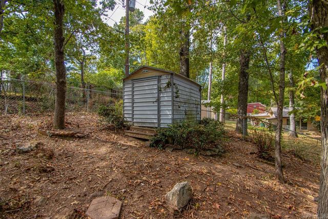 9009 Byron Drive, Little Rock, AR 72205