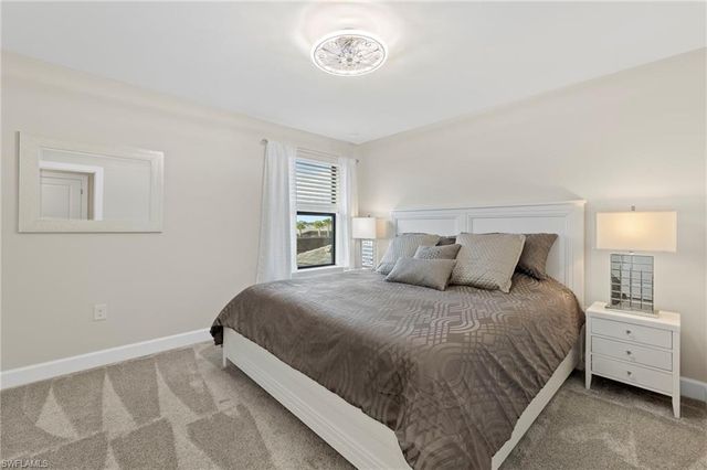 2147 Yellowfin CIR, Naples, FL 34114