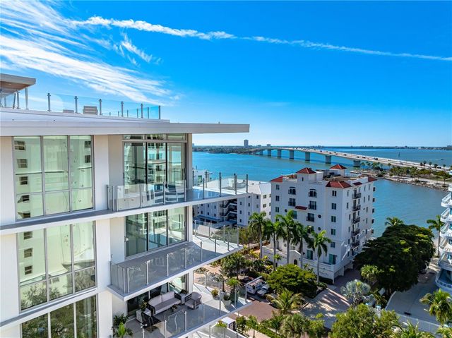 111 GOLDEN GATE POINT 701PH, Sarasota, FL 34236