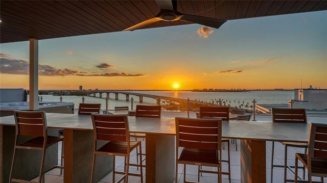 111 GOLDEN GATE 701, Sarasota, FL 34236
