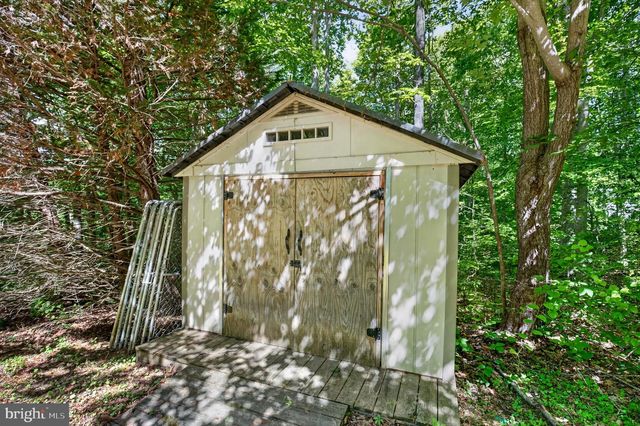 1832 LOTTIE FOWLER RD, Prince Frederick, MD 20678