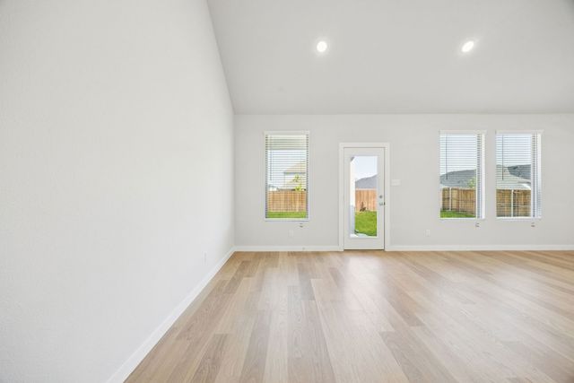 1128 Del Rio Drive, Lavon, TX 75166