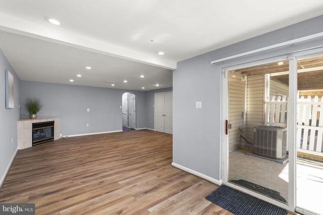 8746 STONEHOUSE DR, Ellicott City, MD 21043