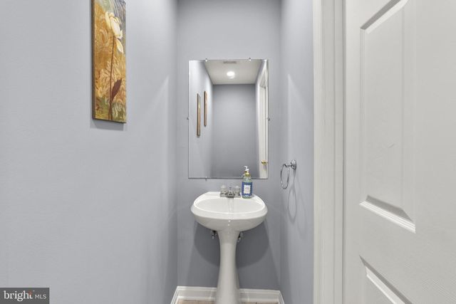 8746 STONEHOUSE DR, Ellicott City, MD 21043