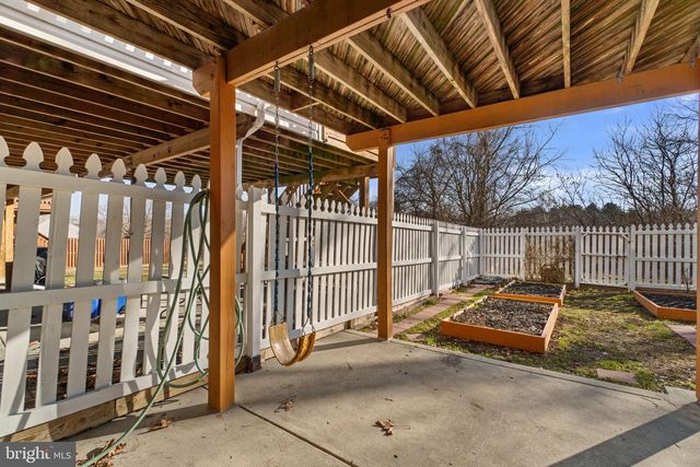 8746 STONEHOUSE DR, Ellicott City, MD 21043