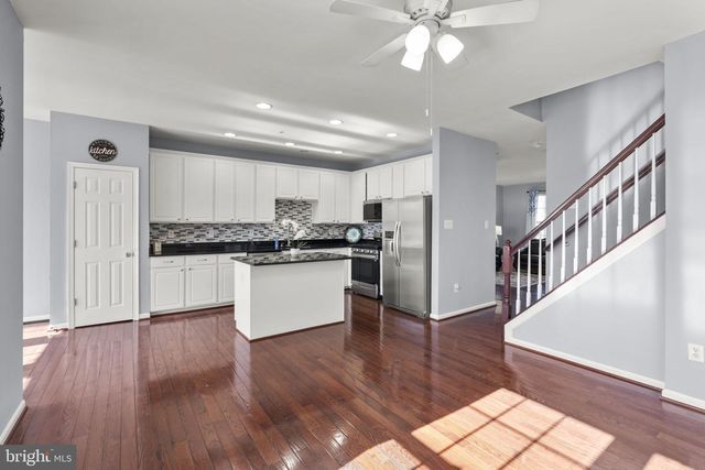 8746 STONEHOUSE DR, Ellicott City, MD 21043