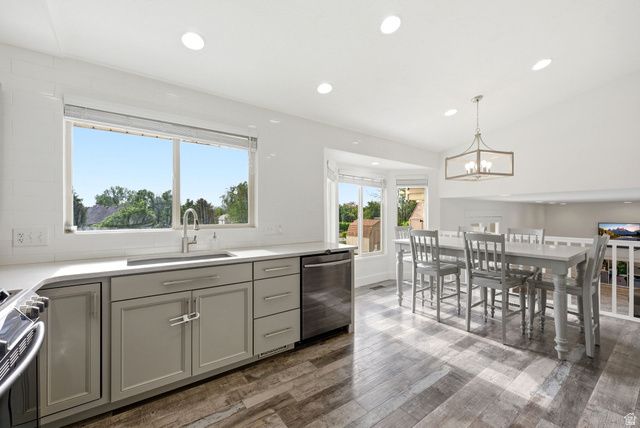 9965 S BIRNAM WOODS WAY, South Jordan, UT 84009