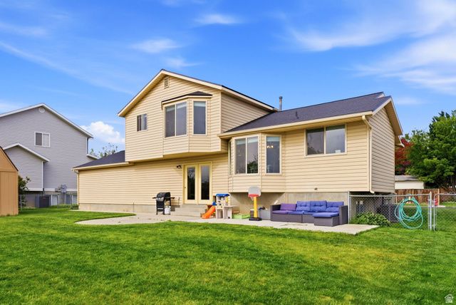 9965 S BIRNAM WOODS WAY, South Jordan, UT 84009