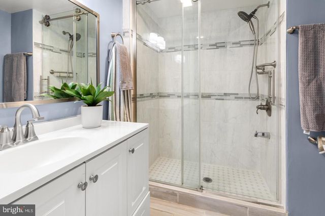 8252 GLEN CT, Jessup, MD 20794