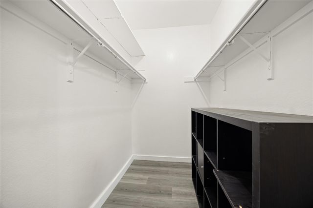 806 W 24th ST 213, Austin, TX 78705