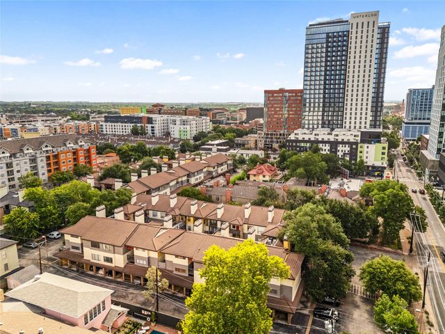 806 W 24th ST 213, Austin, TX 78705