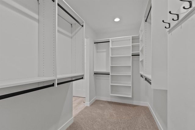 W5658 TONYS WAY, Appleton, WI 54915