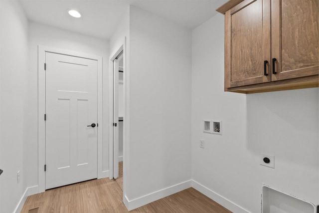 W5658 TONYS WAY, Appleton, WI 54915