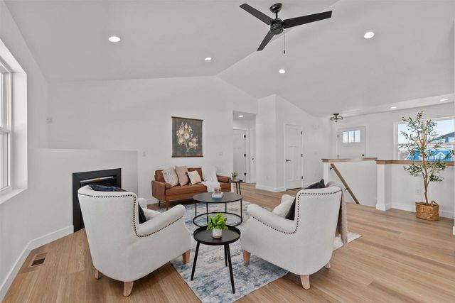 W5658 TONYS WAY, Appleton, WI 54915
