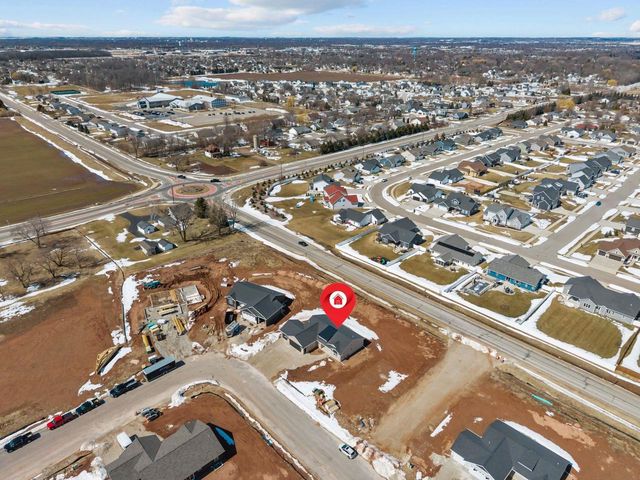 W5658 TONYS WAY, Appleton, WI 54915
