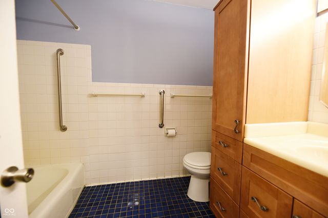2511 Colony Court, Carmel, IN 46280