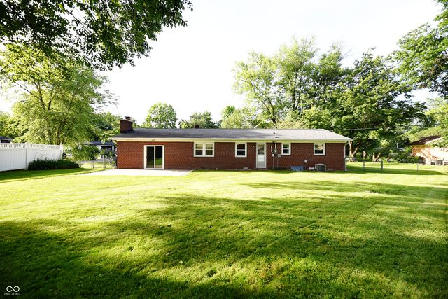 2511 Colony Court, Carmel, IN 46280