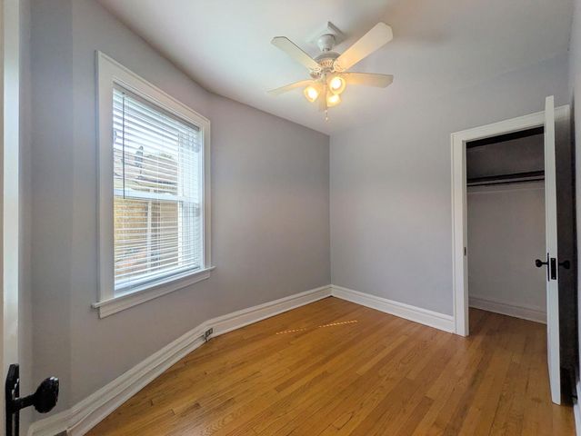 9436 Lincoln Avenue 1R, Brookfield, IL 60513