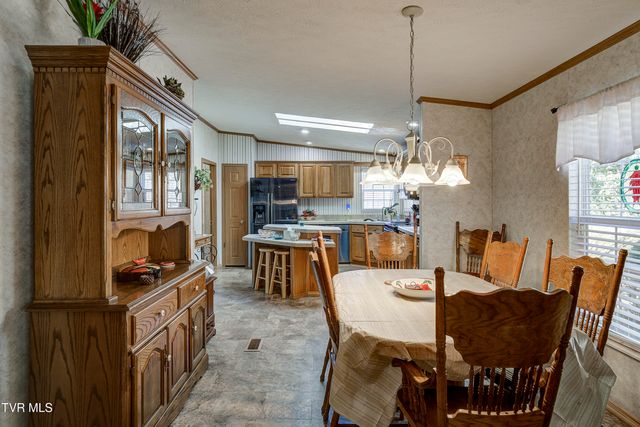 126 Elizabeth Ann Drive, Johnson City, TN 37601