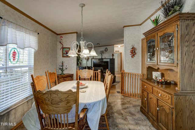 126 Elizabeth Ann Drive, Johnson City, TN 37601