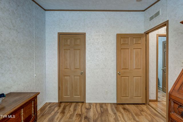 126 Elizabeth Ann Drive, Johnson City, TN 37601