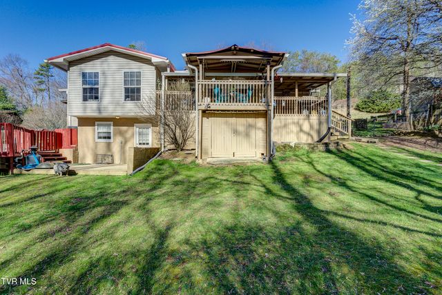 126 Elizabeth Ann Drive, Johnson City, TN 37601