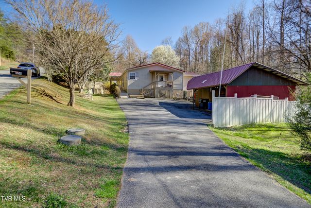 126 Elizabeth Ann Drive, Johnson City, TN 37601