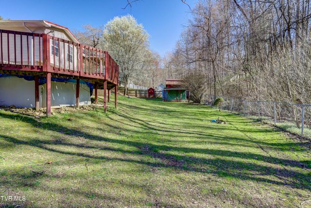 126 Elizabeth Ann Drive, Johnson City, TN 37601