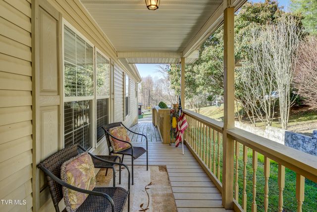 126 Elizabeth Ann Drive, Johnson City, TN 37601