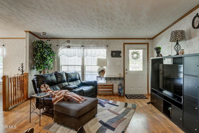 126 Elizabeth Ann Drive, Johnson City, TN 37601