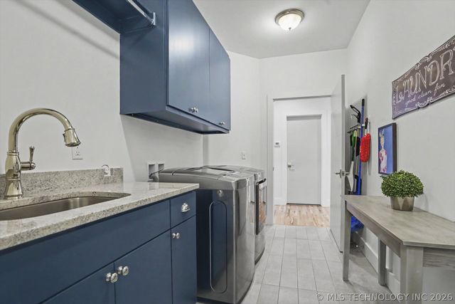 1014 E 38th Place, Tulsa, OK 74105