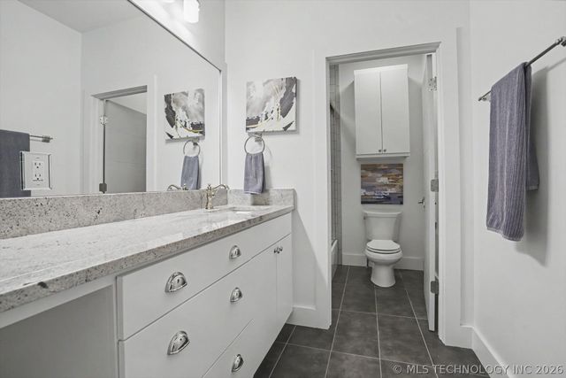 1014 E 38th Place, Tulsa, OK 74105