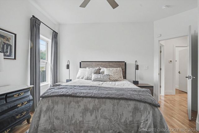 1014 E 38th Place, Tulsa, OK 74105