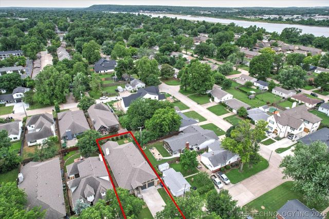 1014 E 38th Place, Tulsa, OK 74105