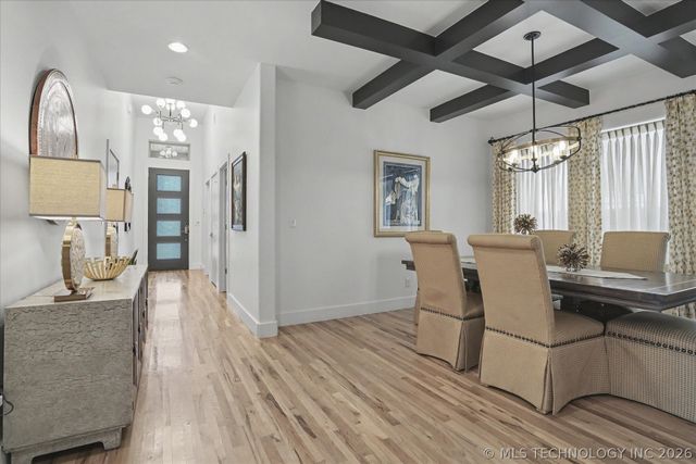 1014 E 38th Place, Tulsa, OK 74105